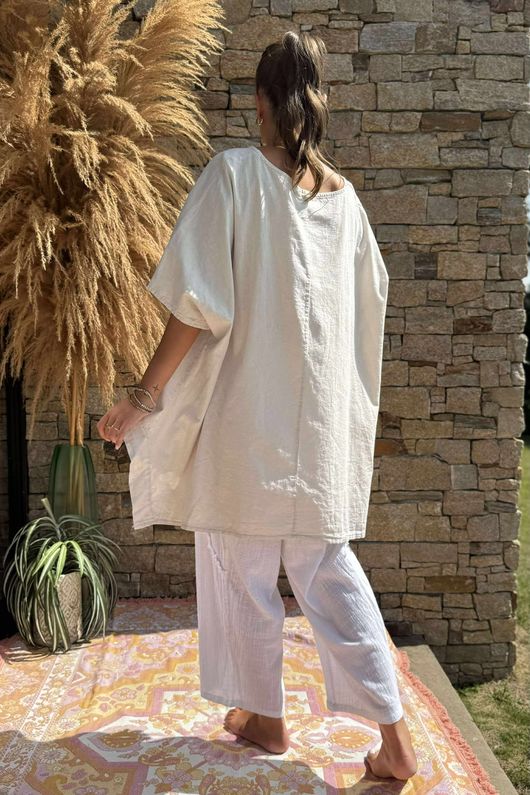 Made in Italy Cotton Blend Patch Pocket Dip Back Top Stone